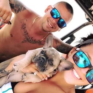 Meet your Posher, Dallis